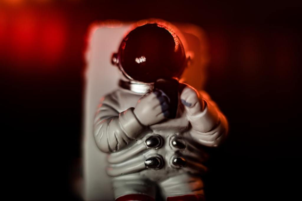 Koch comparte detalles de su experiencia orbital en video de&nbsp;readaptación