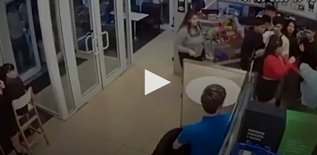 Un brutal ataque físico entre jóvenes generó indignación en la provincia de&nbsp;Chubut