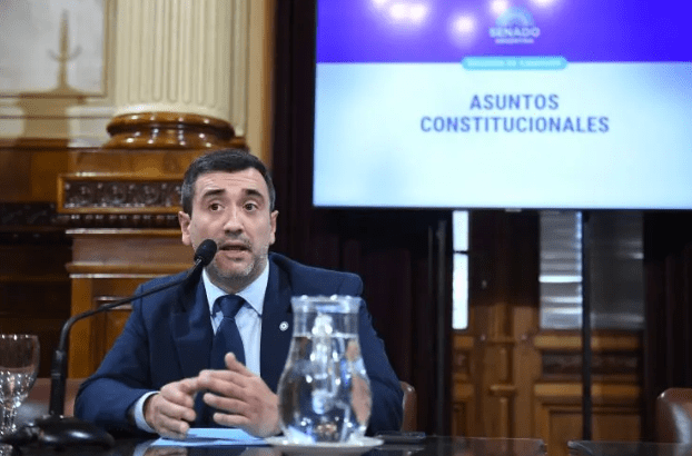 “Este es el camino”, afirmó Agustín Coto tras la baja de la inflación y del riesgo país
