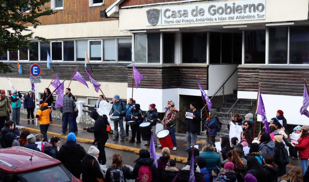 La administración de Melella no devolverá el dinero descontado a docentes que no pudieron dar clases durante el paro