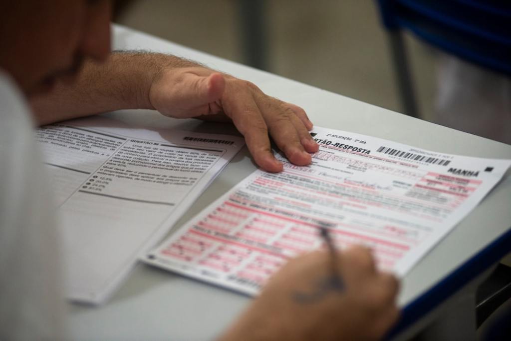 Gobernador aliado rechaza listas colectoras en debate&nbsp;reformista